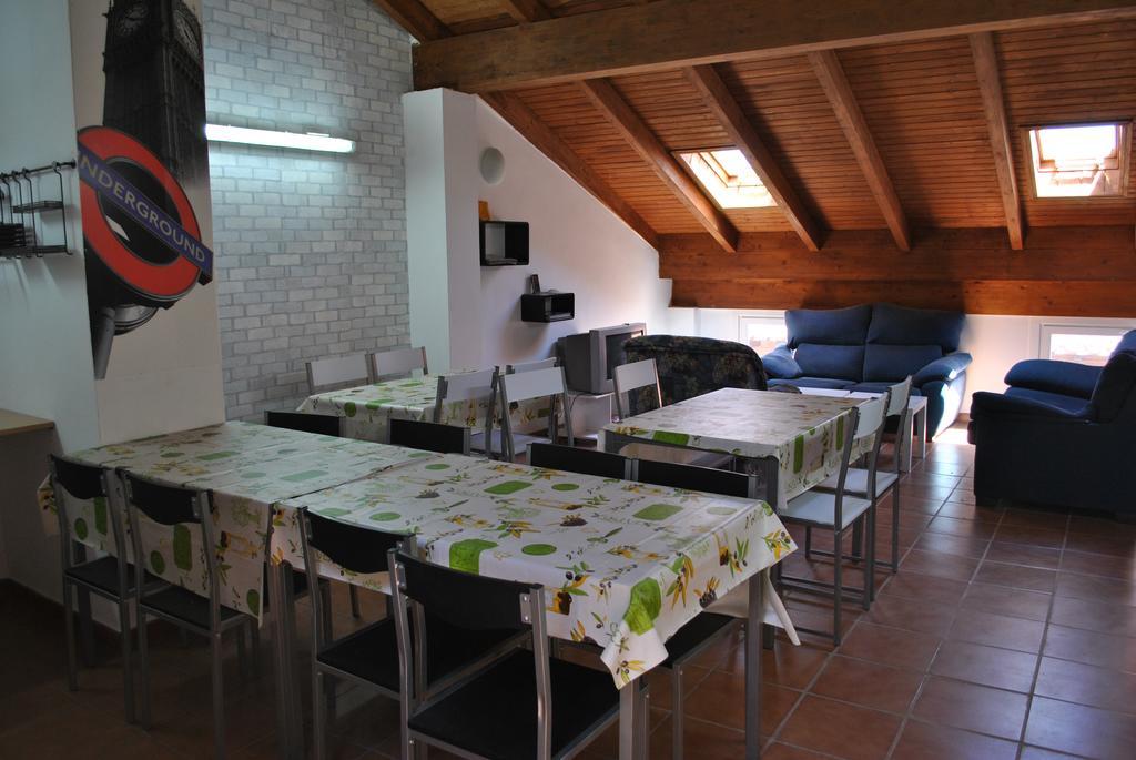 Hostal La Catedral Santo Domingo De La Calzada Exterior foto
